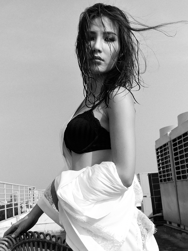 Bộ[-]ảnh[-]Diễm[-]My[-]9x[-]chụp[-]bằng[-]HTC[-]One[-]M9